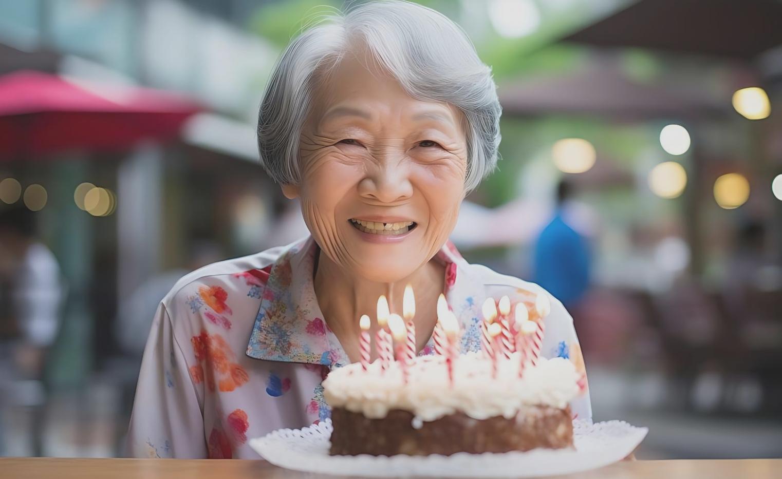 Grupa profesjonalistów podczas sesji warsztatowej poświęconej zdrowiu psychicznemu w środowisku pracy